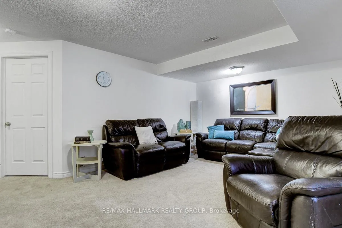 Photo 39 of 729 Hazelnut Crescent, Ottawa, Blossom Park/Kemp Park/Findlay Creek — HOMEH