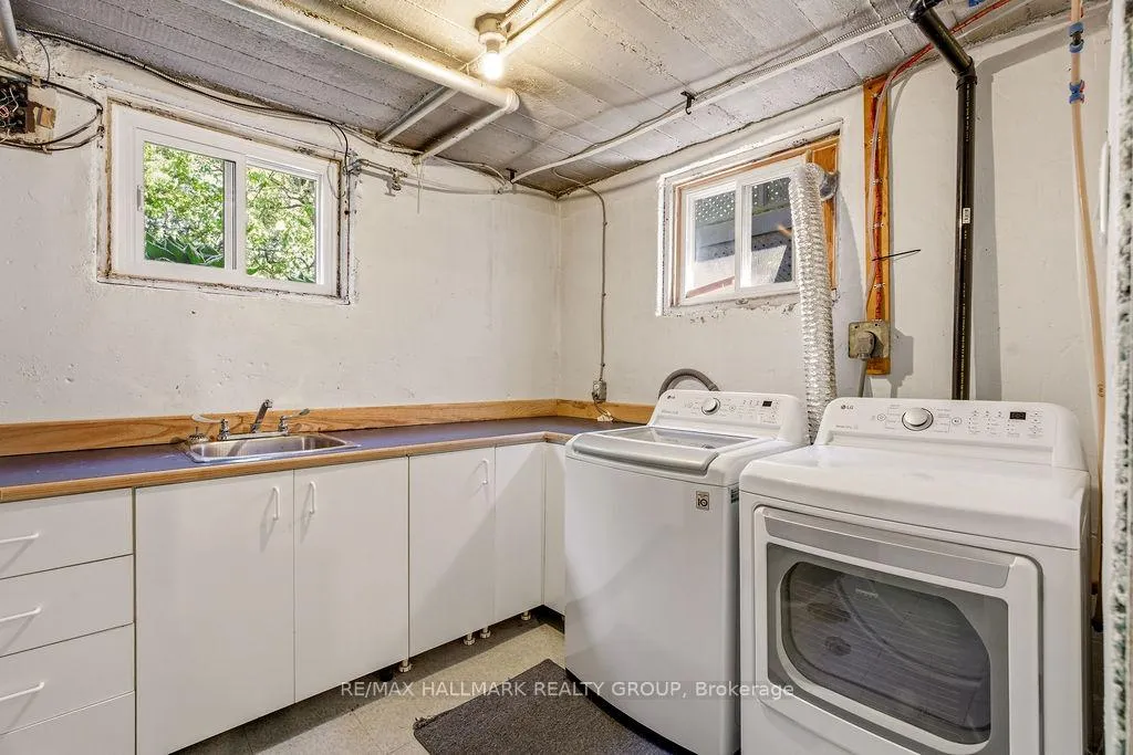 Photo 40 of 379 Hamilton Avenue S, Ottawa, Civic Hospital — HOMEH