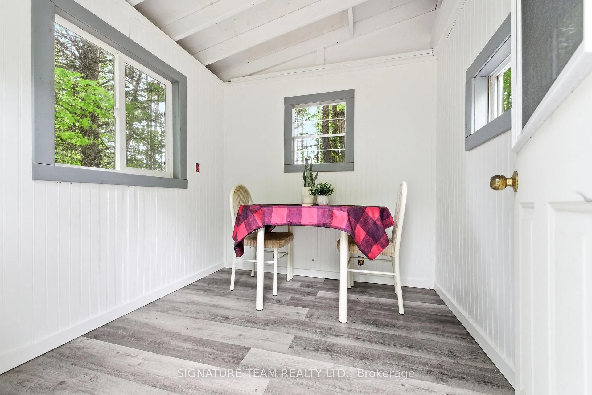 Photo 12 of 3191 Mountainview Road, Killaloe, Hagarty and Richards, Killaloe/Round Lake — HOMEH