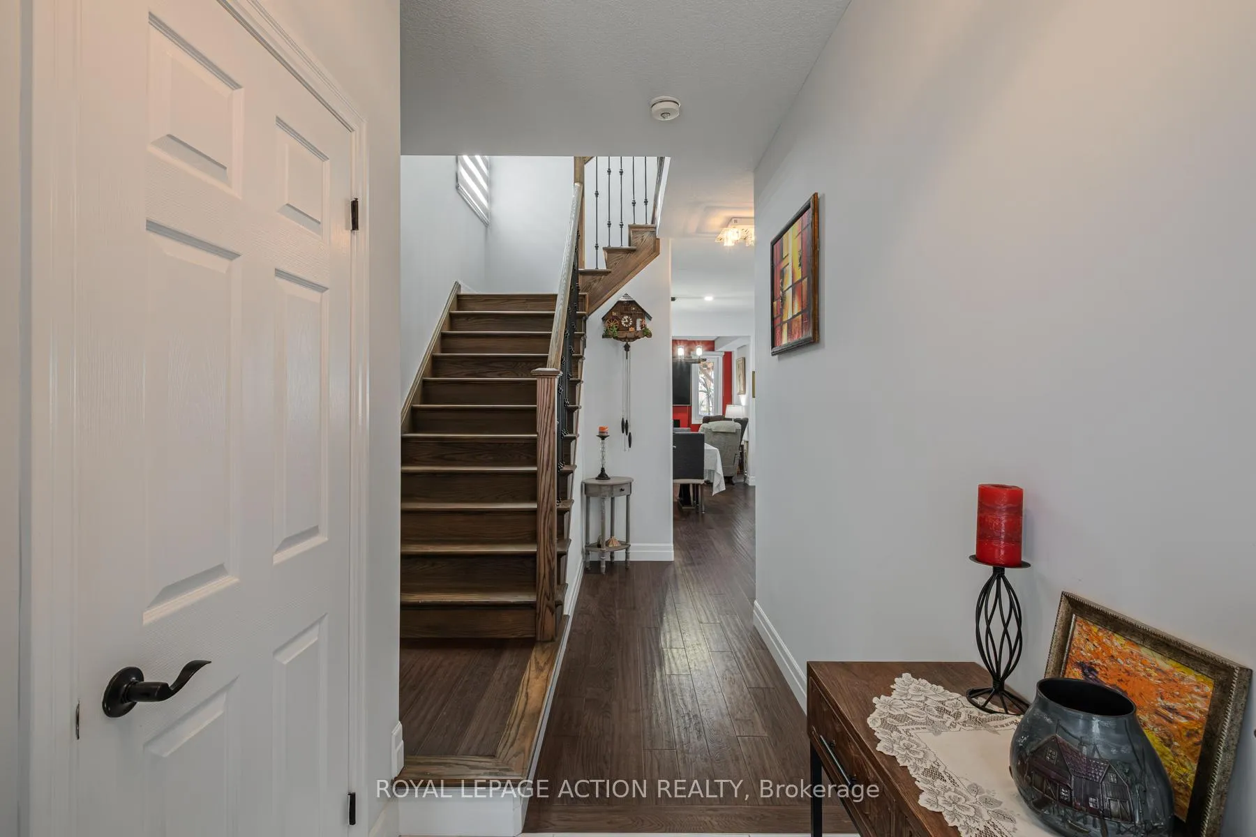 Photo 4 of 87 Grandville Circle, Brant, Paris — HOMEH