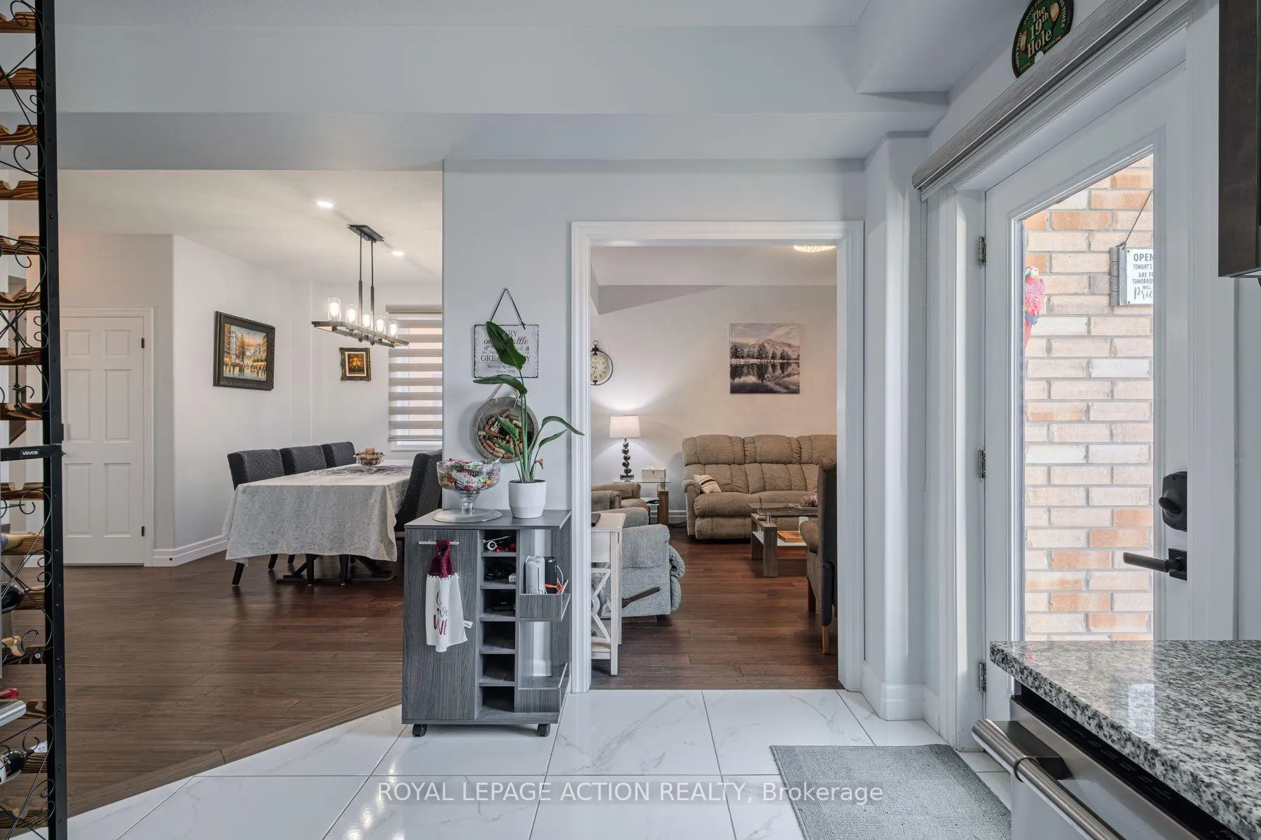 Photo 15 of 87 Grandville Circle, Brant, Paris — HOMEH