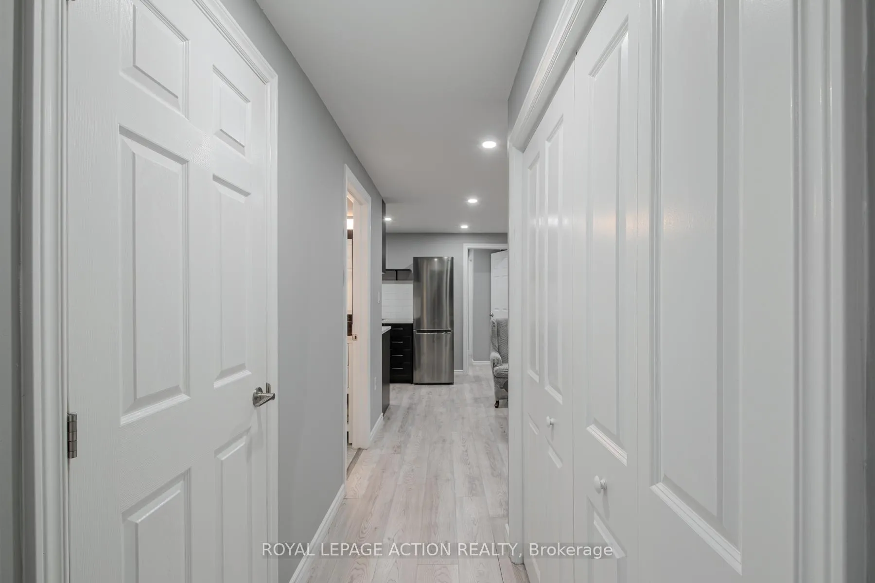 Photo 28 of 87 Grandville Circle, Brant, Paris — HOMEH