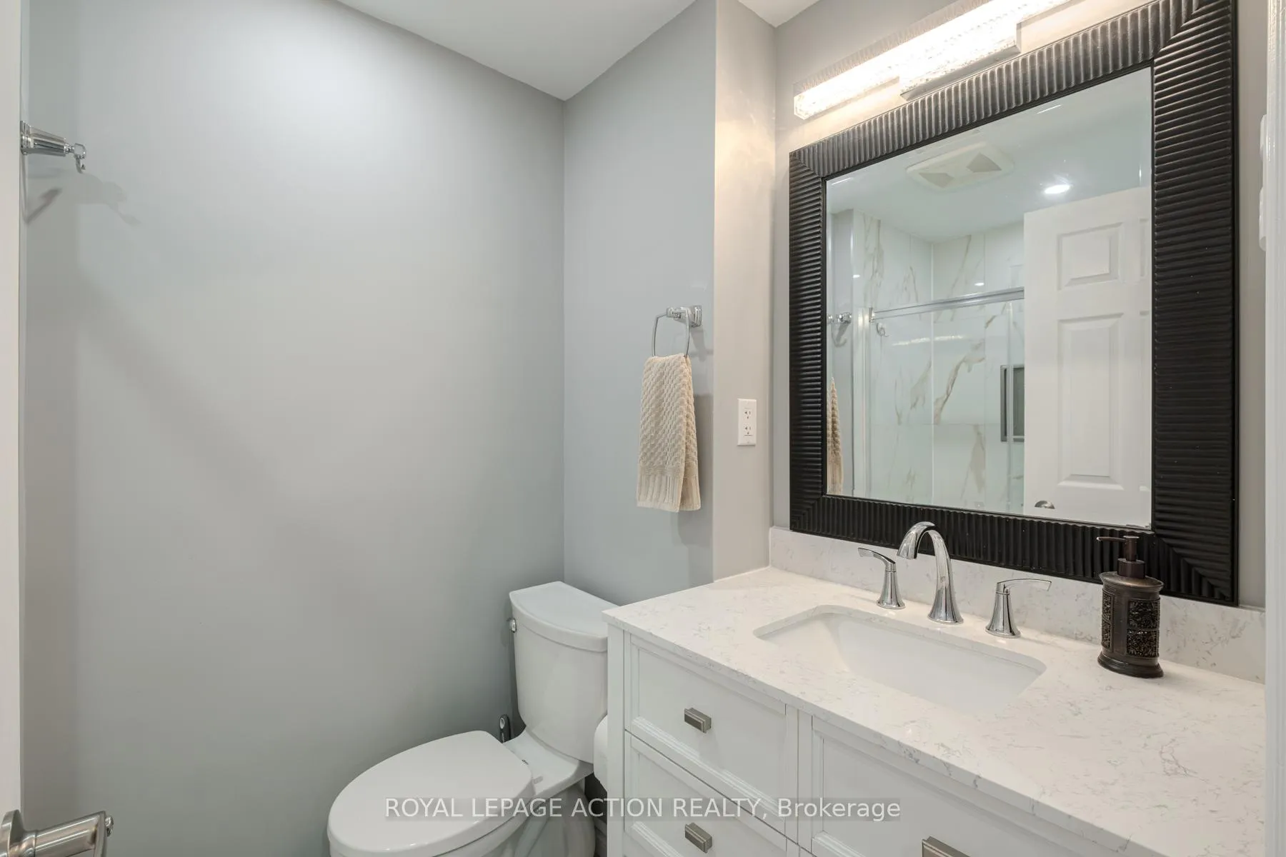 Photo 30 of 87 Grandville Circle, Brant, Paris — HOMEH