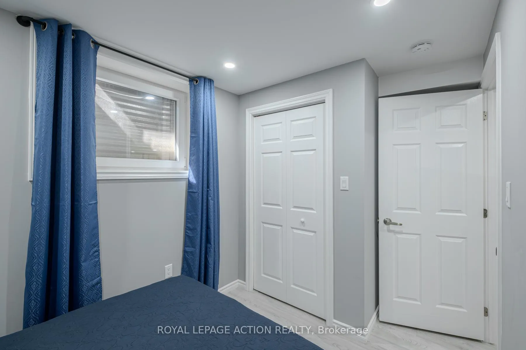 Photo 50 of 87 Grandville Circle, Brant, Paris — HOMEH