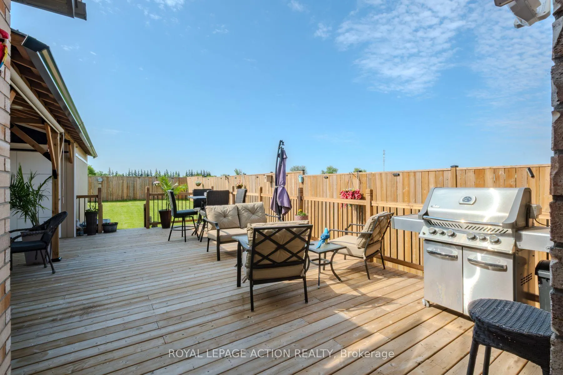 Photo 38 of 87 Grandville Circle, Brant, Paris — HOMEH