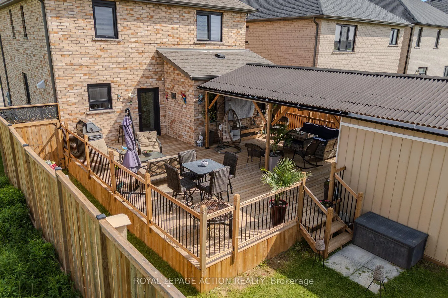Photo 44 of 87 Grandville Circle, Brant, Paris — HOMEH