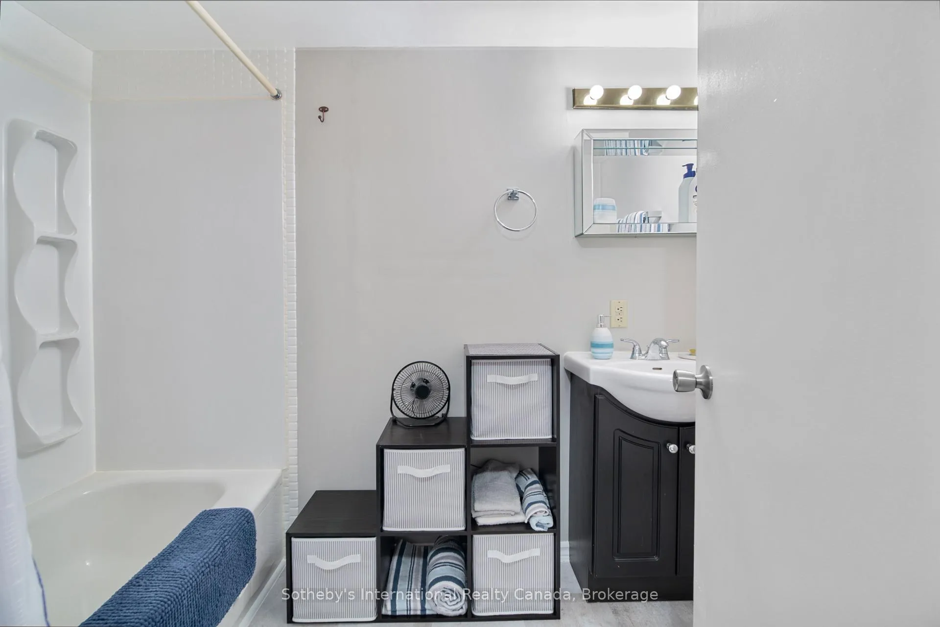 Photo 32 of Unit B3, 450 Lakeshore Drive, North Bay, Ferris — HOMEH