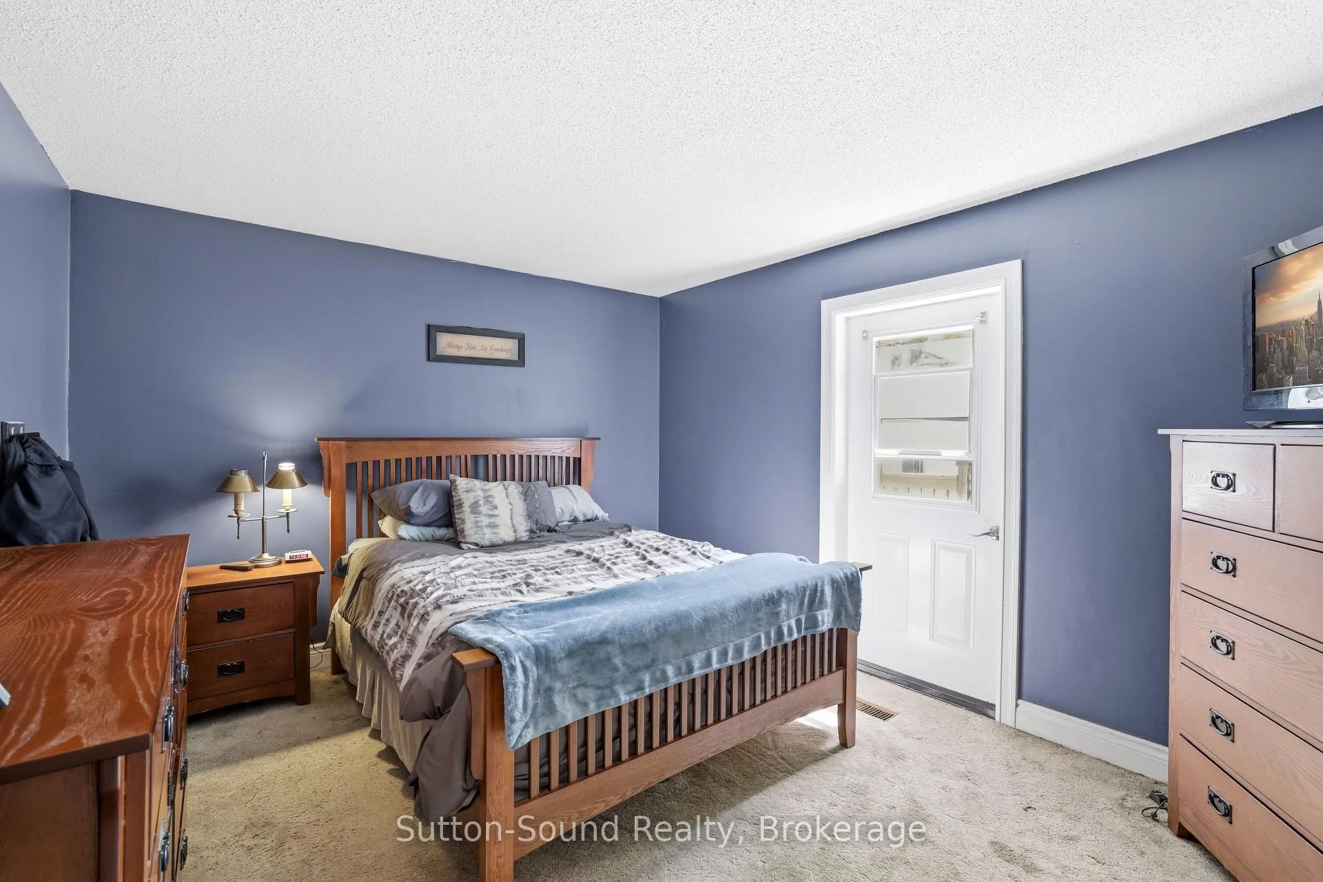 Photo 10 of 1565 7th Avenue E, Owen Sound — HOMEH