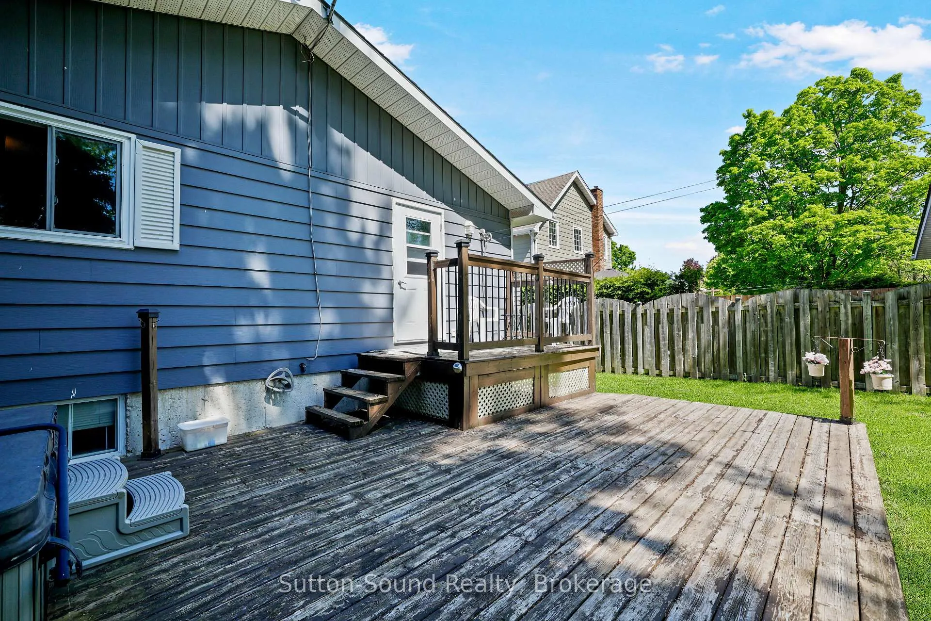 Photo 19 of 1565 7th Avenue E, Owen Sound — HOMEH