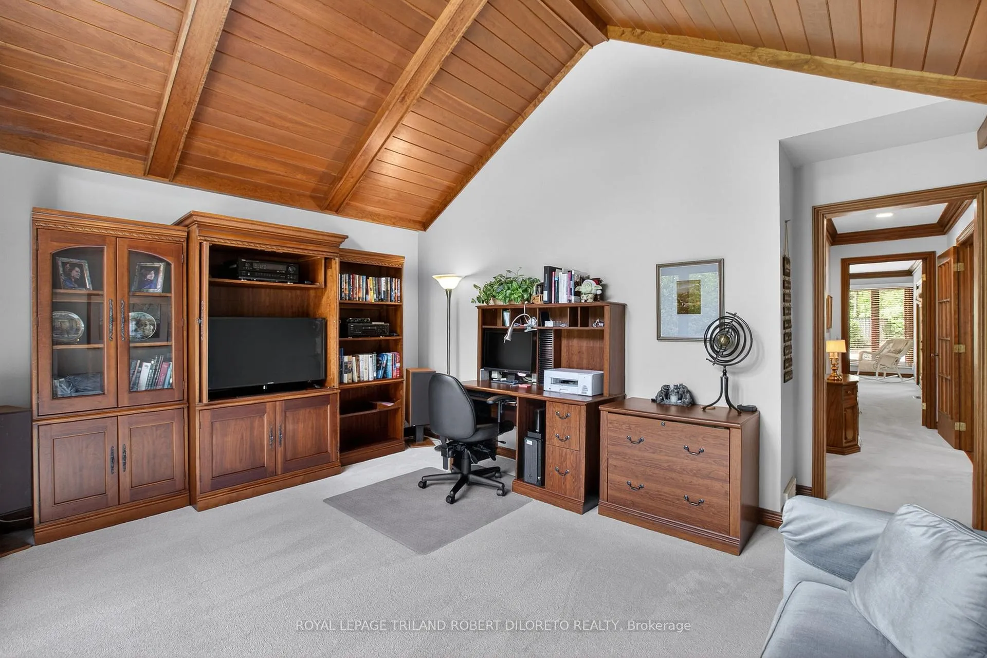 Photo 7 of 83 Conifer Place, London, South B — HOMEH