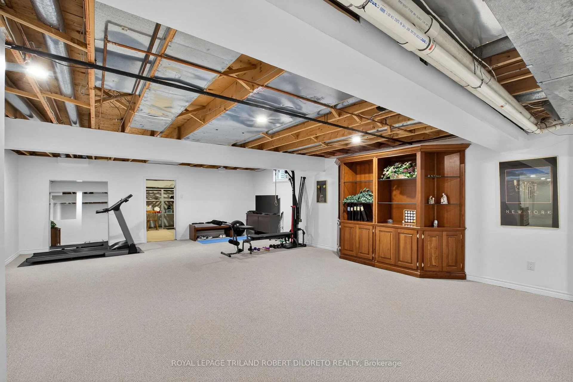 Photo 36 of 83 Conifer Place, London, South B — HOMEH