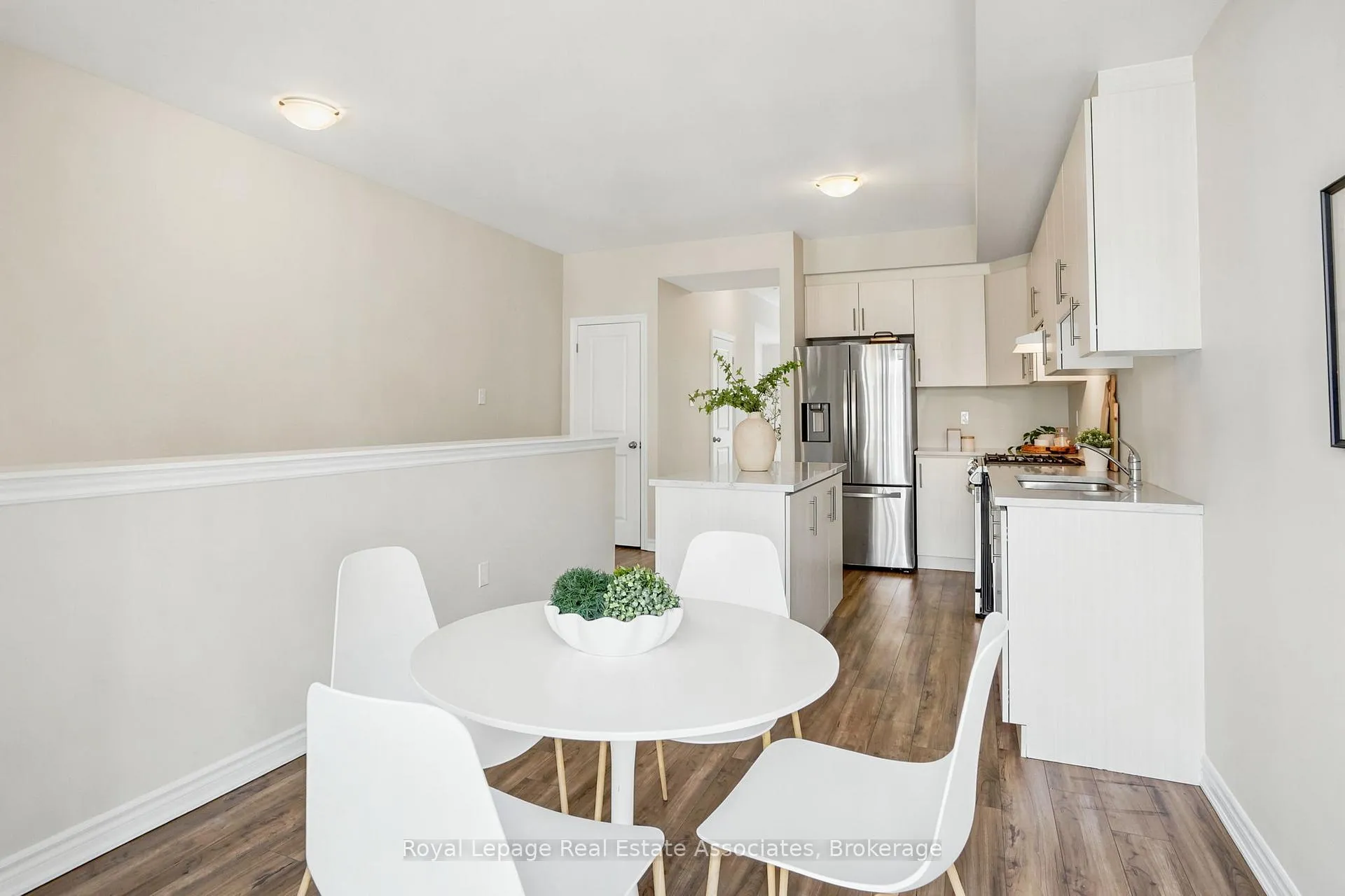 Photo 9 of Unit 24, 383 Dundas Street E, Hamilton, Waterdown — HOMEH