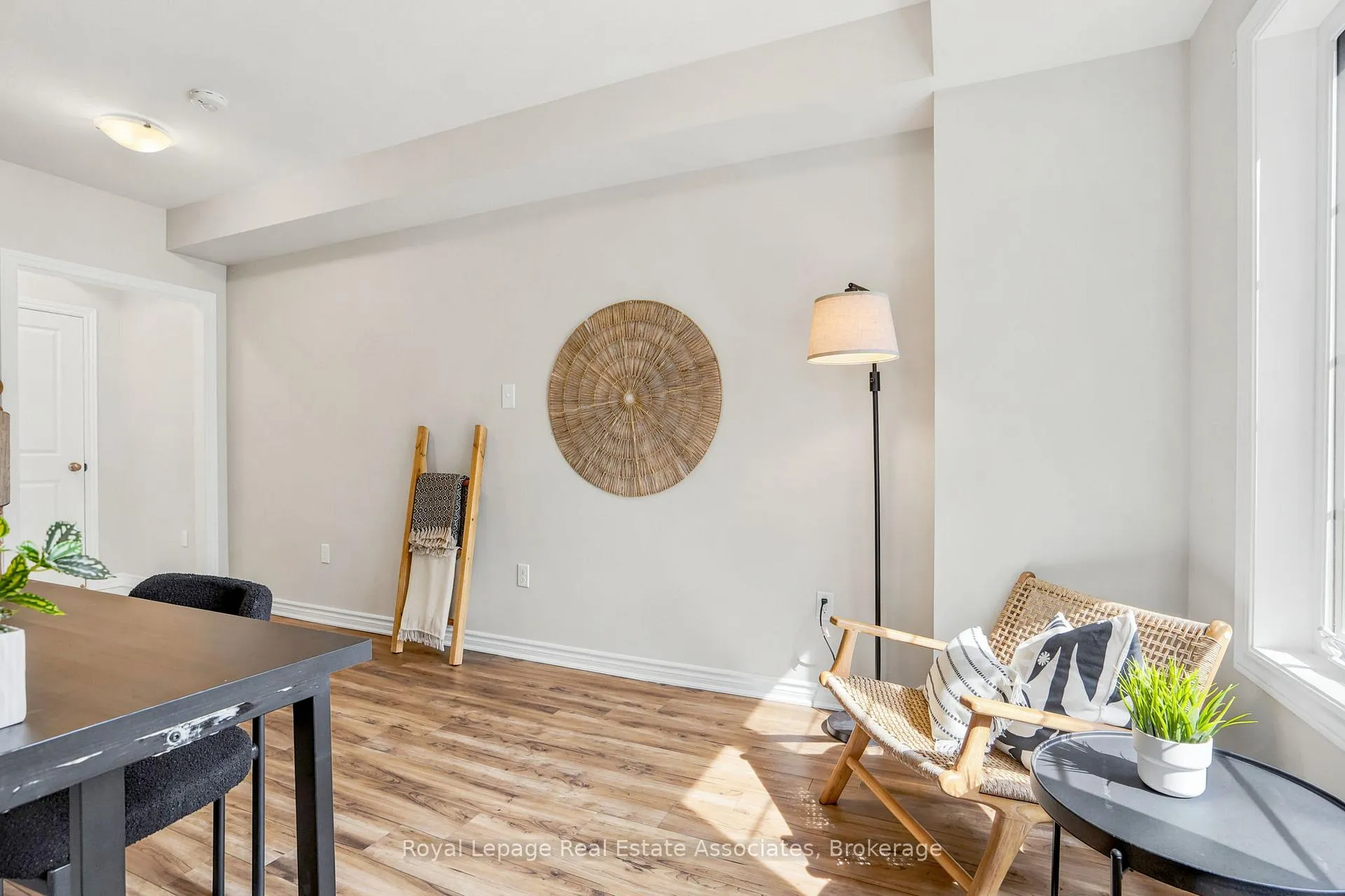 Photo 28 of Unit 24, 383 Dundas Street E, Hamilton, Waterdown — HOMEH
