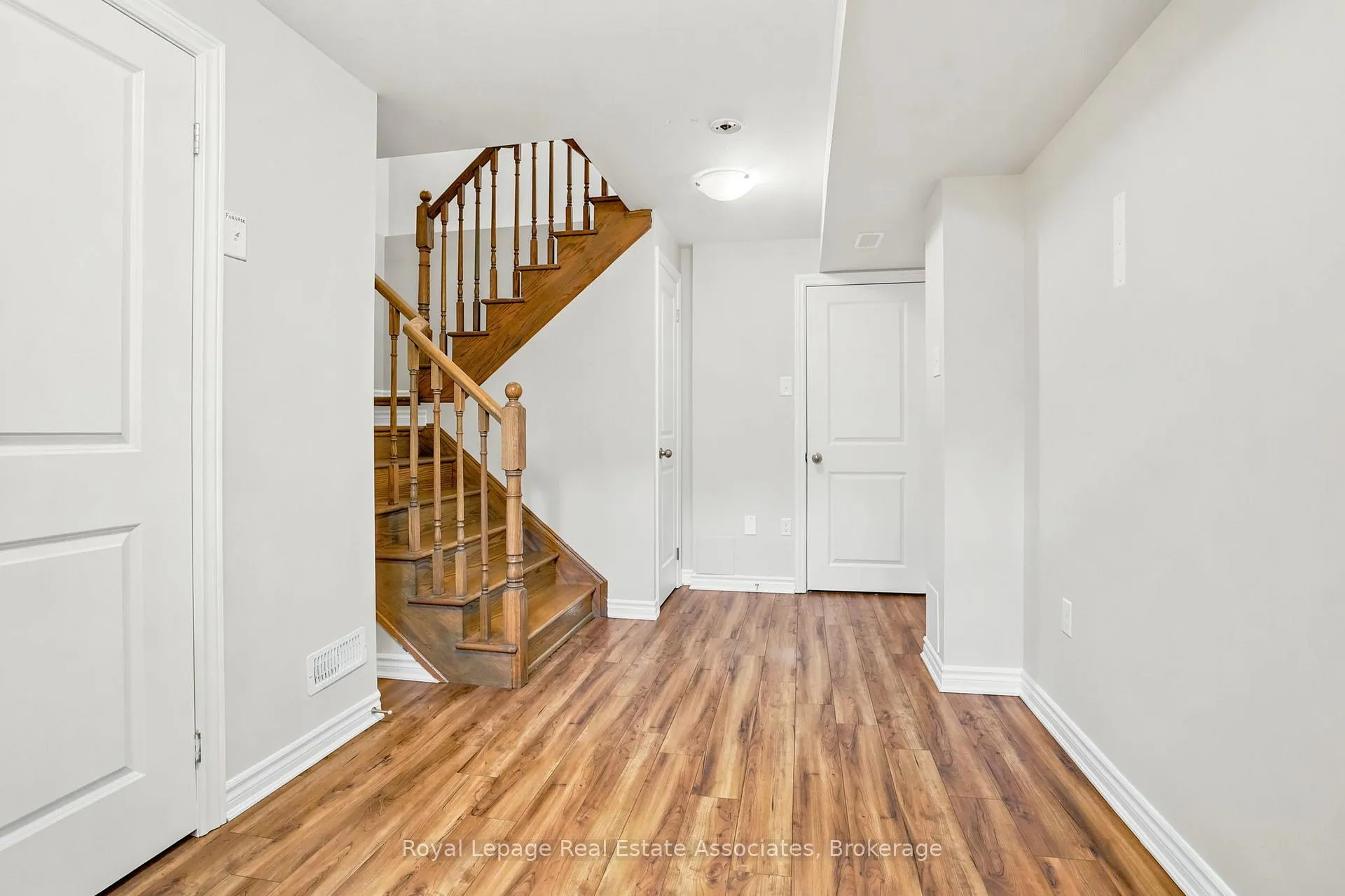 Photo 32 of Unit 24, 383 Dundas Street E, Hamilton, Waterdown — HOMEH
