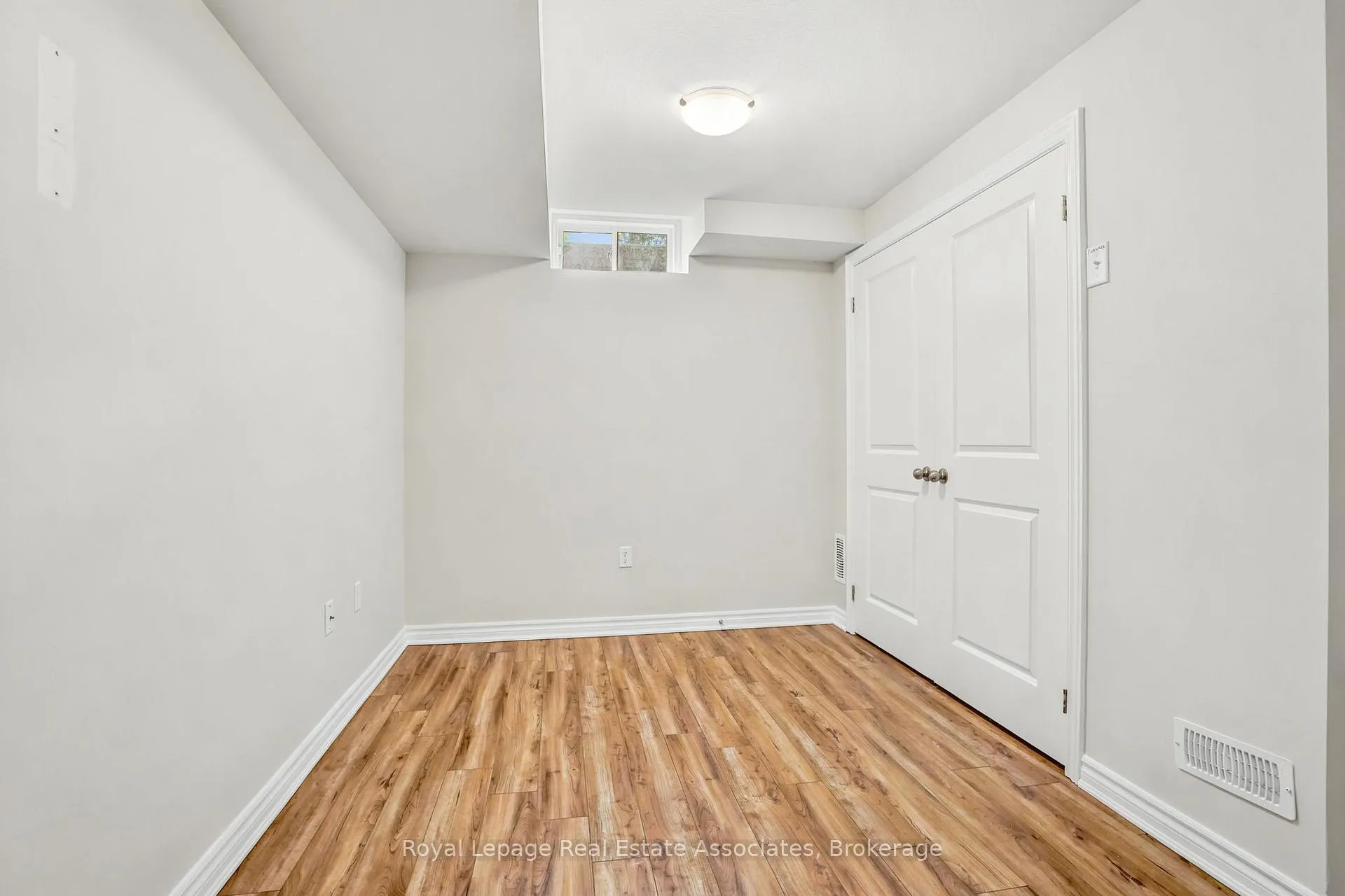 Photo 33 of Unit 24, 383 Dundas Street E, Hamilton, Waterdown — HOMEH