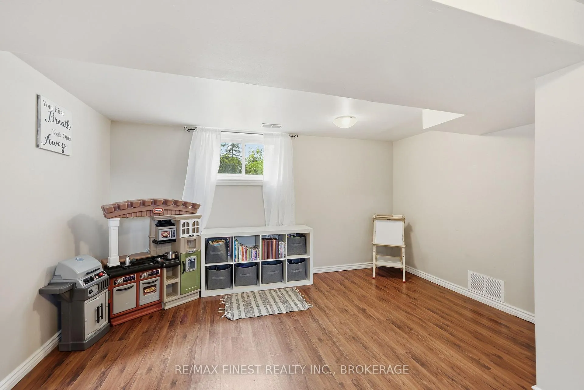 Photo 29 of 38 Kildare Avenue, Loyalist, Amherstview — HOMEH