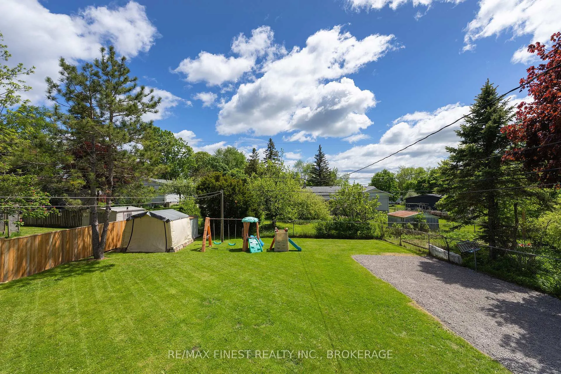 Photo 35 of 38 Kildare Avenue, Loyalist, Amherstview — HOMEH