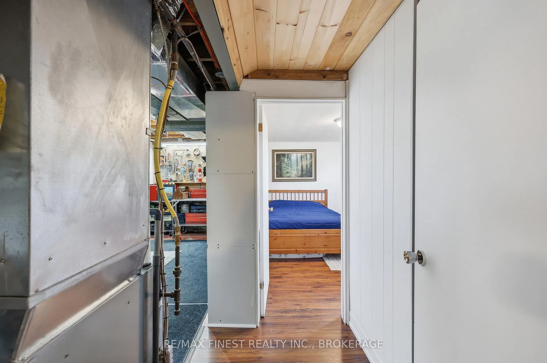 Photo 45 of 38 Kildare Avenue, Loyalist, Amherstview — HOMEH