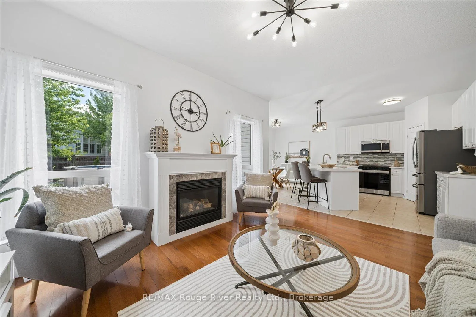 Photo 26 of 57 Bayberry Court, Whitby, Brooklin — HOMEH