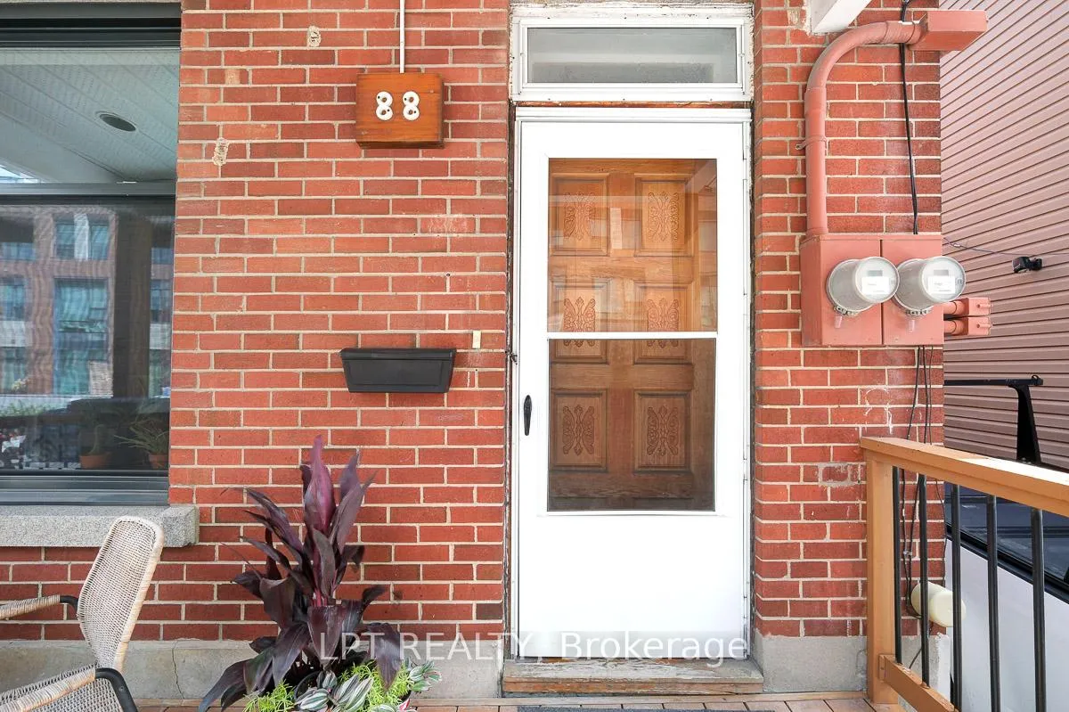Photo 3 of 88 Norman Street, Ottawa, West Centre Town — HOMEH