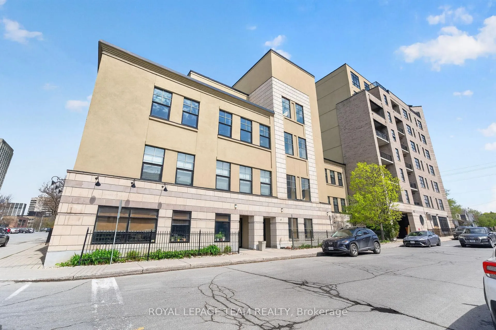 Photo 2 of Unit 307, 45 Spencer Street, Ottawa, Ottawa West — HOMEH