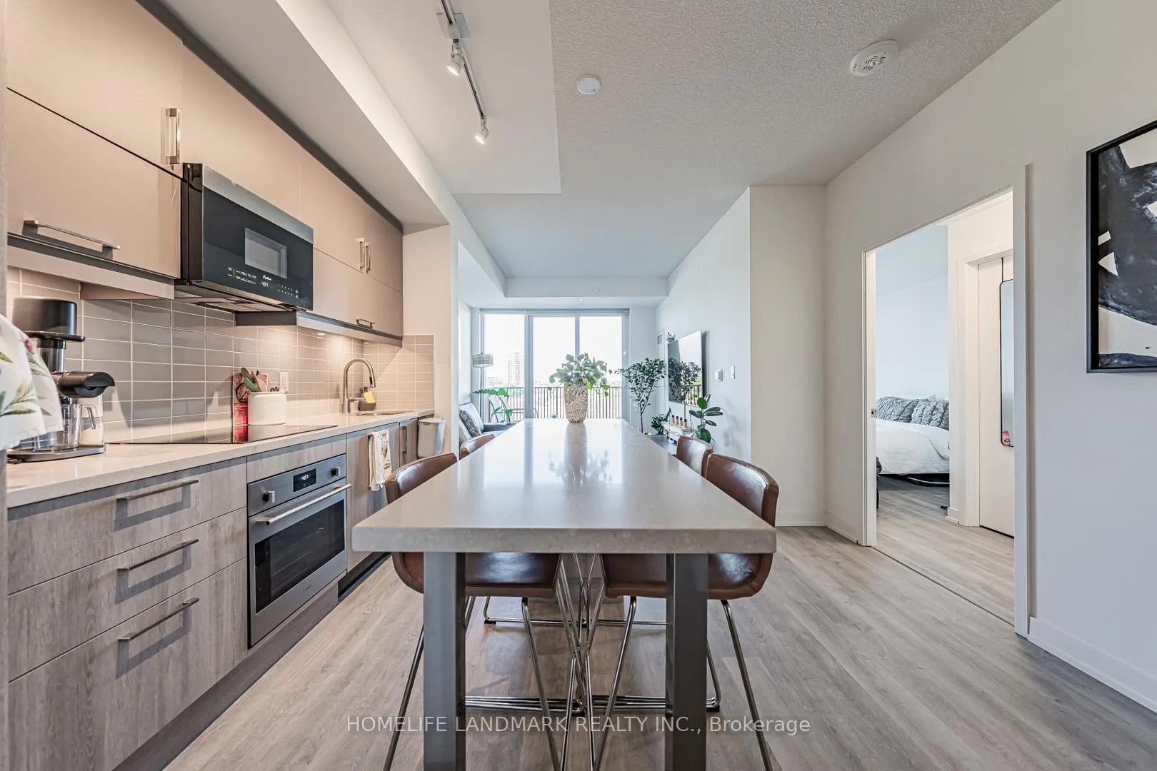 Photo 9 of Unit C410, 38 Simcoe Promenade, Markham, Unionville — HOMEH