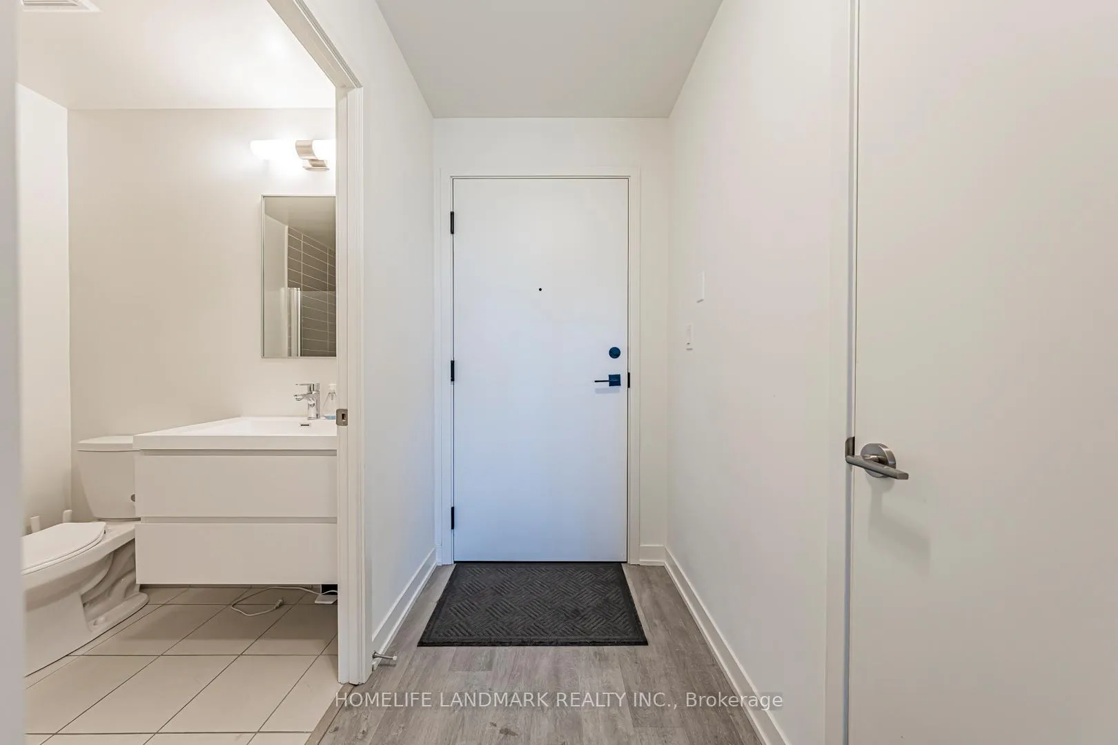 Photo 11 of Unit C410, 38 Simcoe Promenade, Markham, Unionville — HOMEH