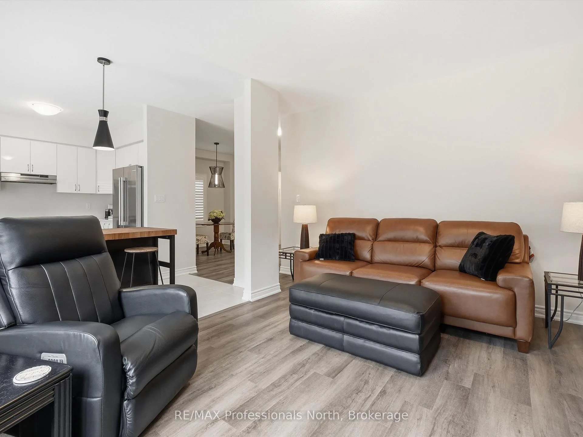 Photo 6 of 385 Beechwood Forest Lane, Gravenhurst, Muskoka (S) — HOMEH