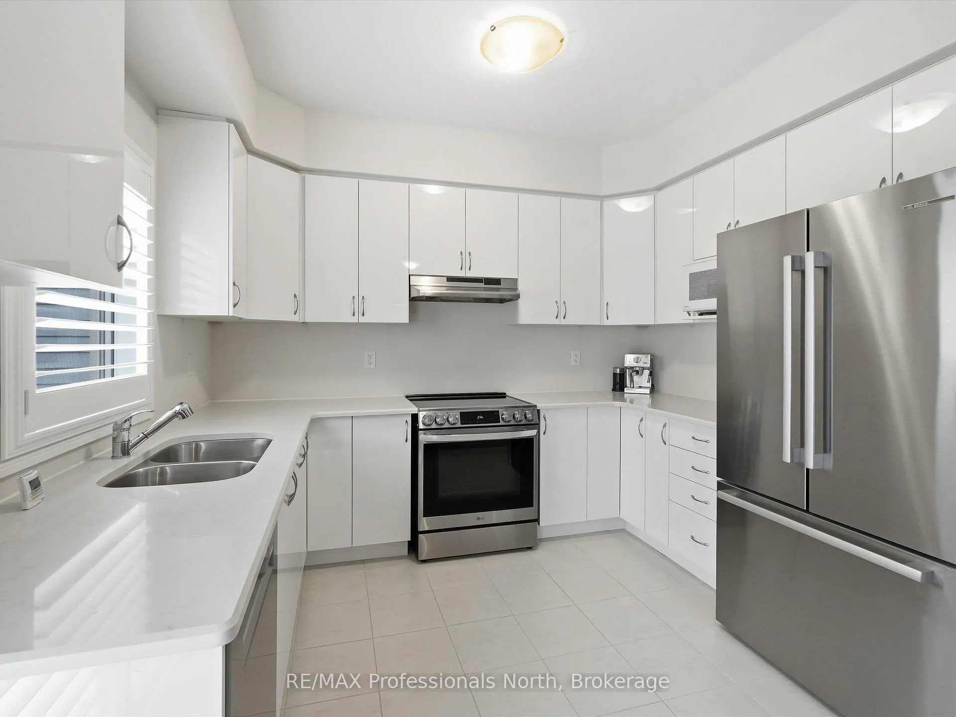 Photo 12 of 385 Beechwood Forest Lane, Gravenhurst, Muskoka (S) — HOMEH