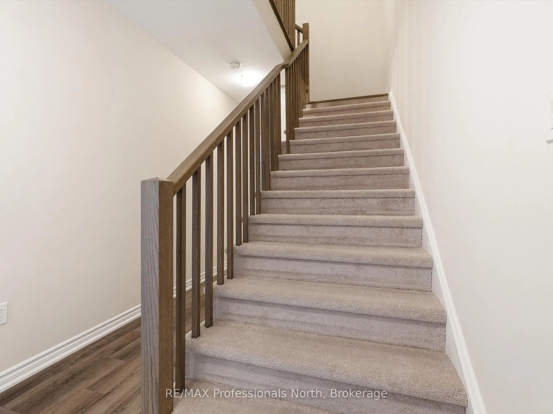 Photo 20 of 385 Beechwood Forest Lane, Gravenhurst, Muskoka (S) — HOMEH