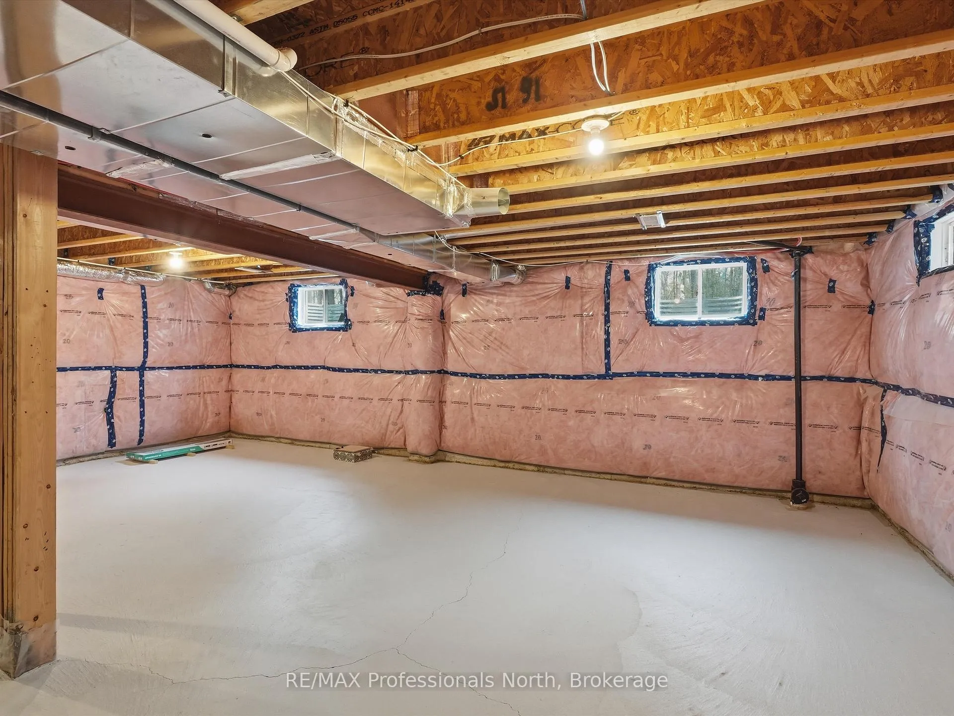 Photo 35 of 385 Beechwood Forest Lane, Gravenhurst, Muskoka (S) — HOMEH