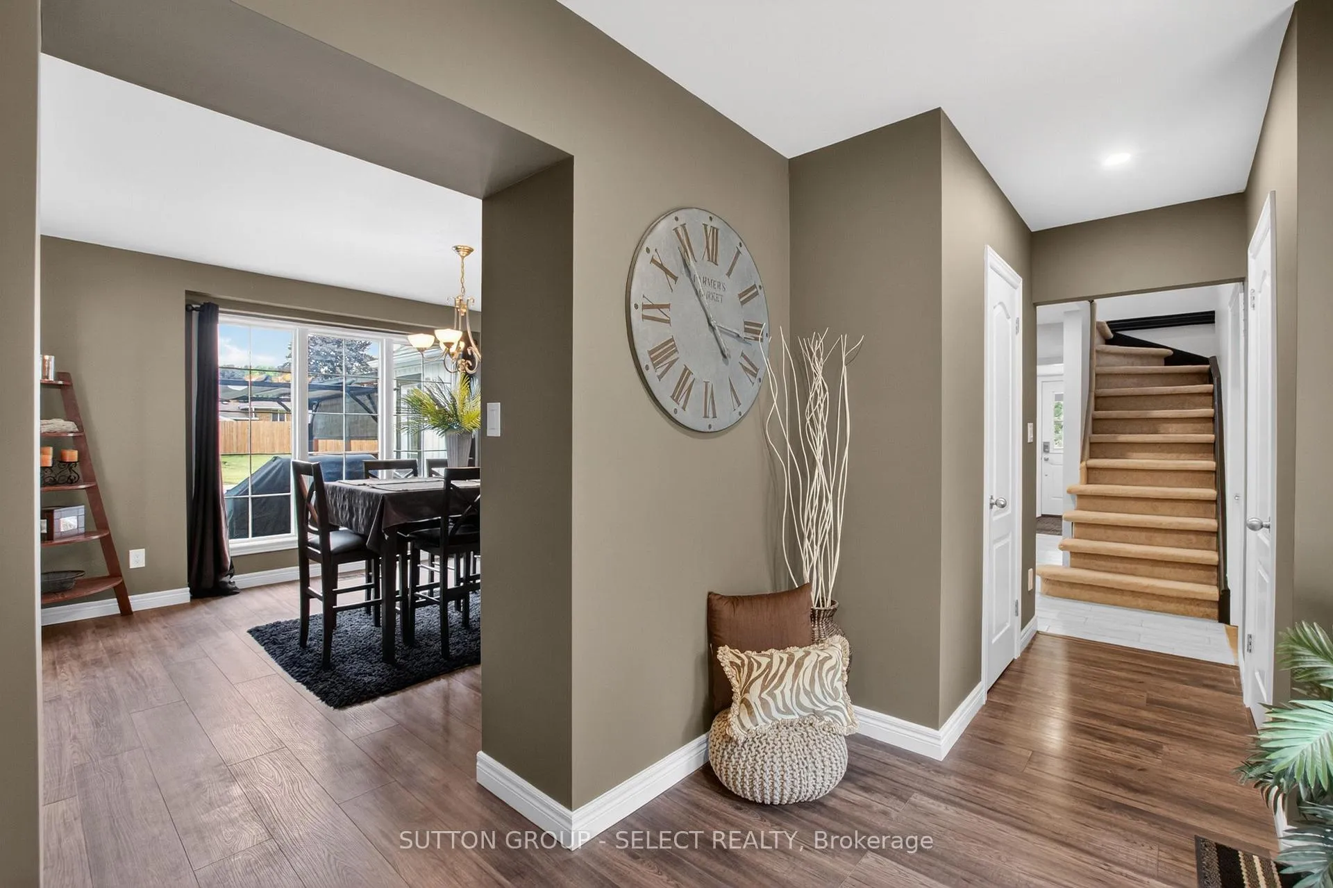 Photo 6 of 111 Kittridge Avenue E, Strathroy-Caradoc, NE — HOMEH