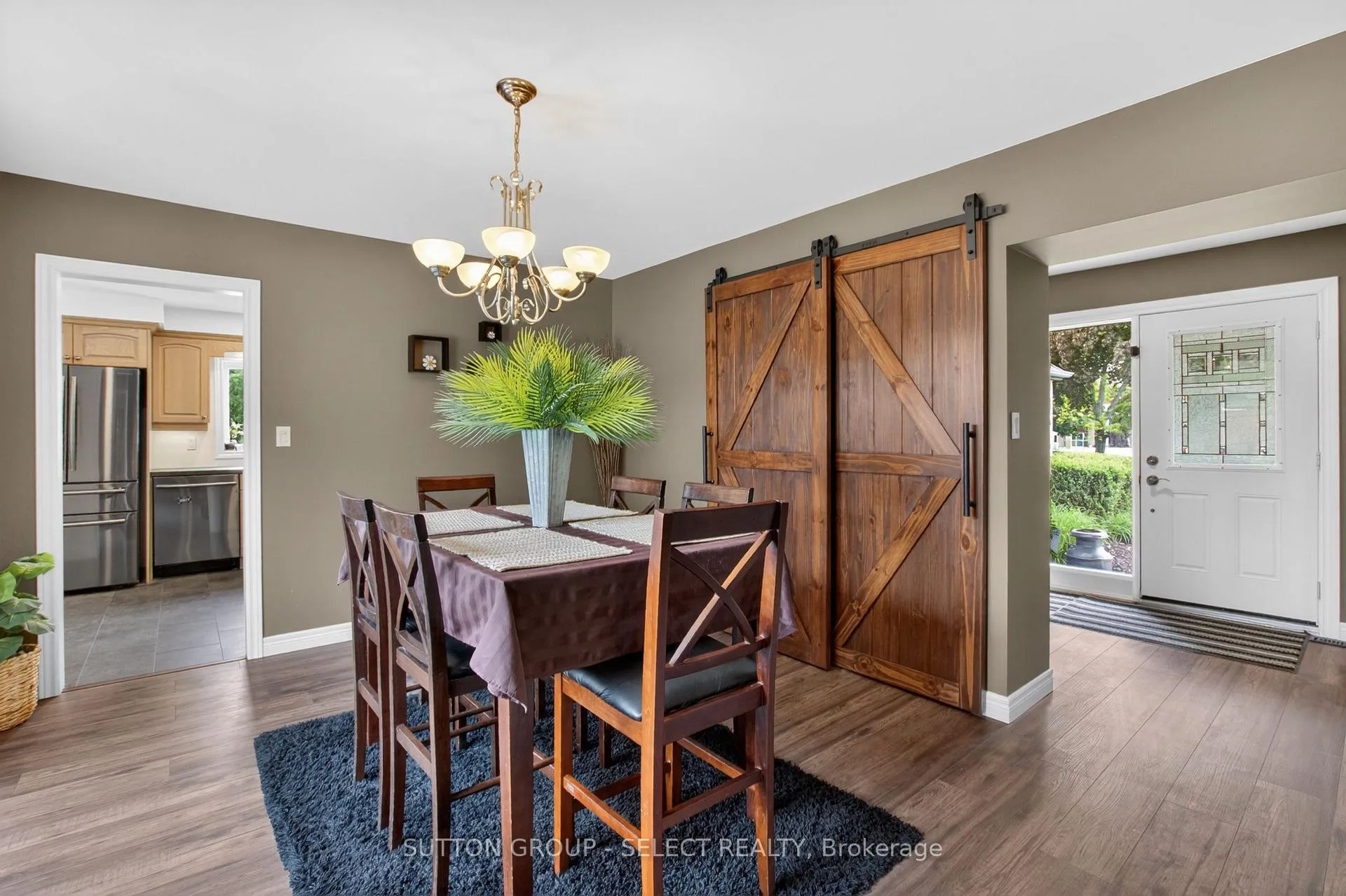 Photo 7 of 111 Kittridge Avenue E, Strathroy-Caradoc, NE — HOMEH