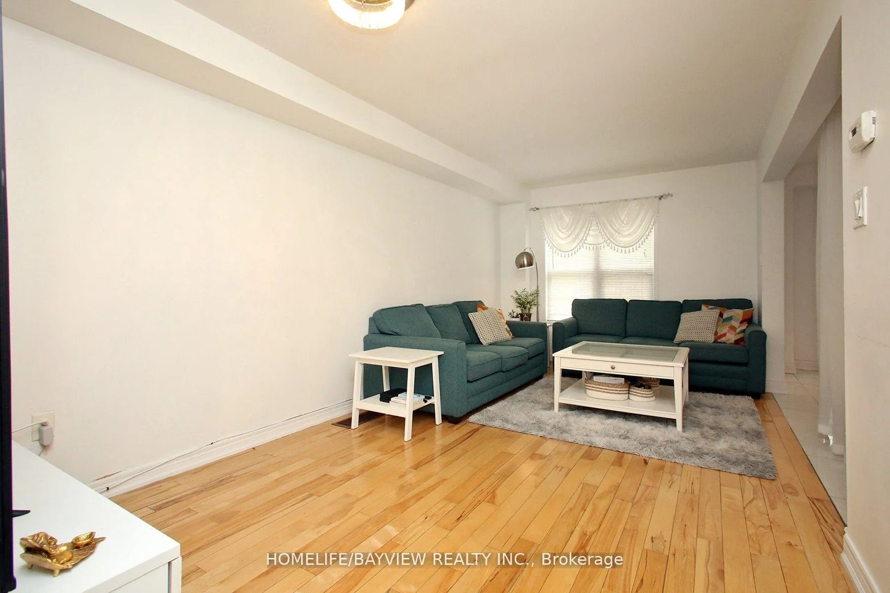 Photo 12 of 6 Winklers Lane, Markham, Cornell — HOMEH