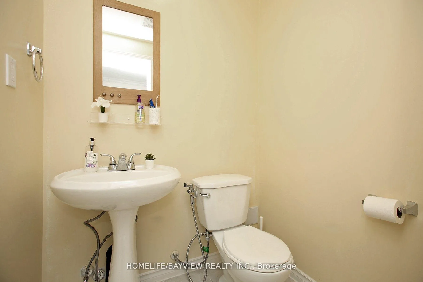 Photo 17 of 6 Winklers Lane, Markham, Cornell — HOMEH