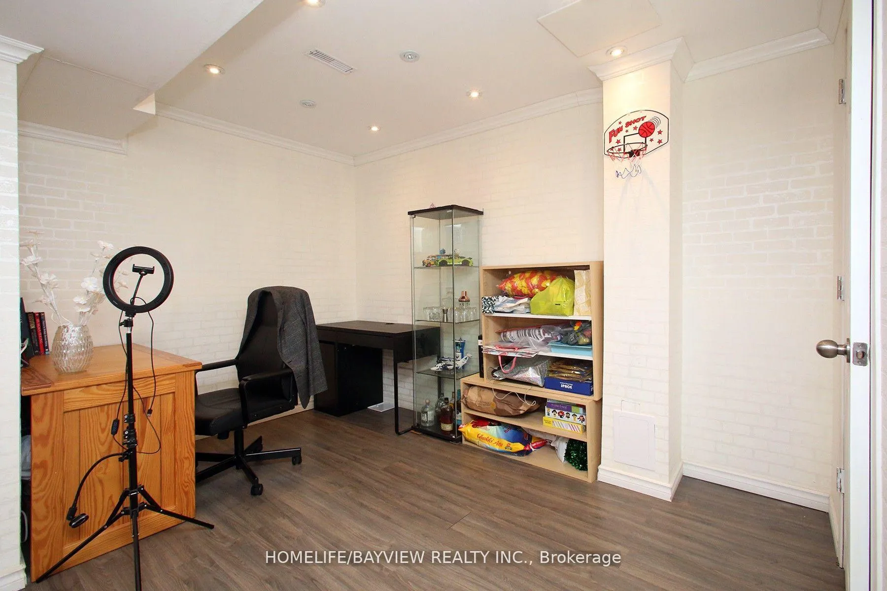 Photo 28 of 6 Winklers Lane, Markham, Cornell — HOMEH