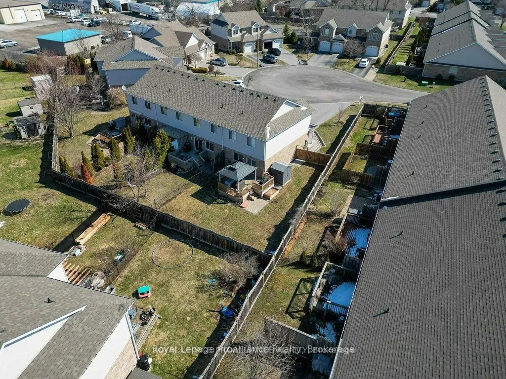 Photo 4 of 4 Ava Court, Belleville, Belleville Ward — HOMEH
