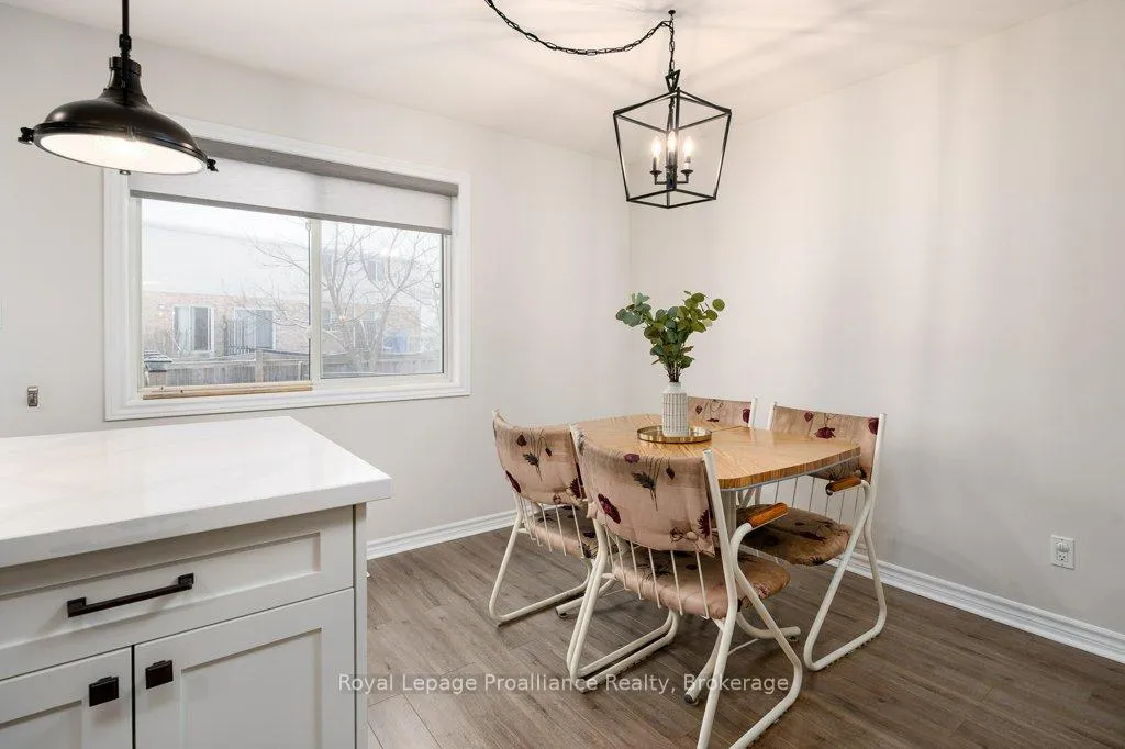 Photo 16 of 4 Ava Court, Belleville, Belleville Ward — HOMEH