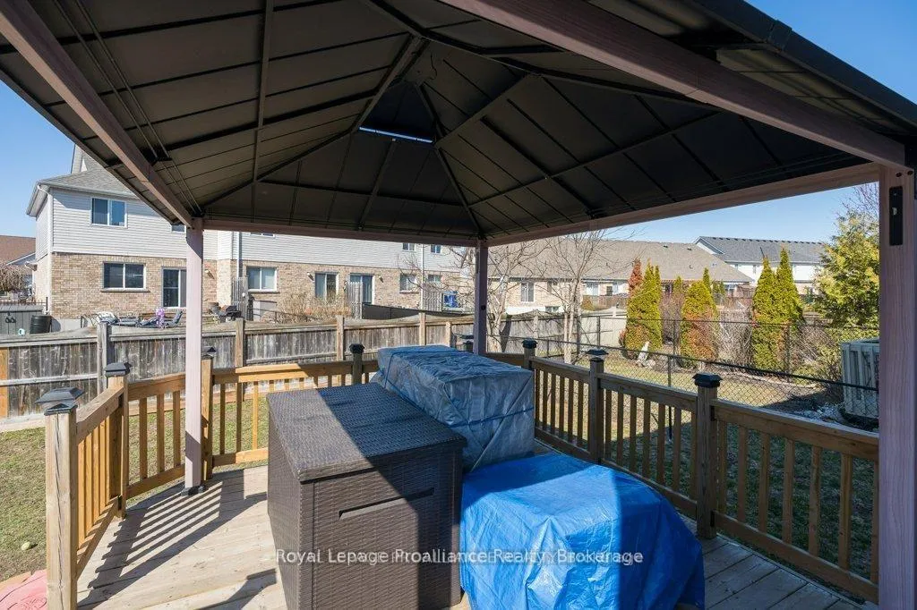 Photo 37 of 4 Ava Court, Belleville, Belleville Ward — HOMEH