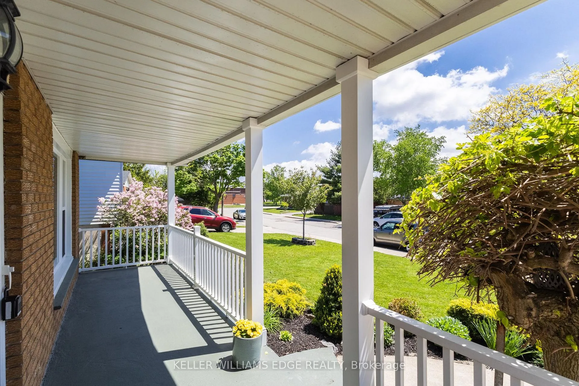 Photo 8 of 181 Bellingham Drive, Hamilton, Lawfield — HOMEH