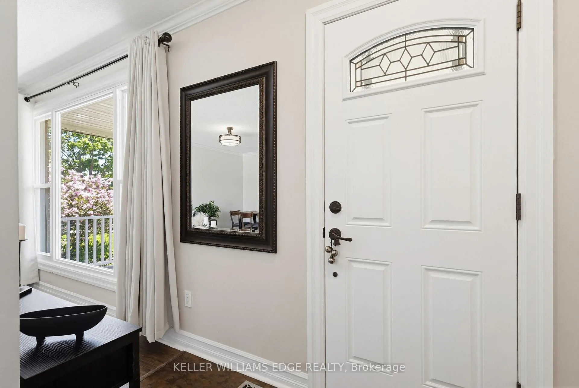 Photo 9 of 181 Bellingham Drive, Hamilton, Lawfield — HOMEH