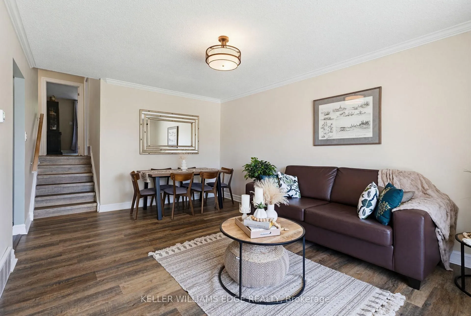 Photo 12 of 181 Bellingham Drive, Hamilton, Lawfield — HOMEH