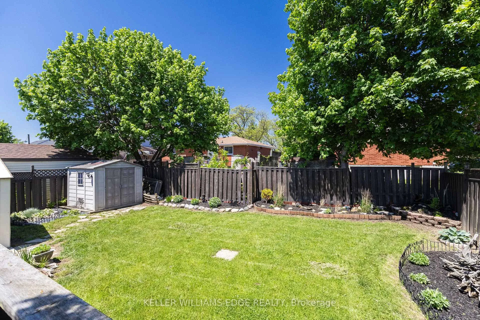Photo 25 of 181 Bellingham Drive, Hamilton, Lawfield — HOMEH