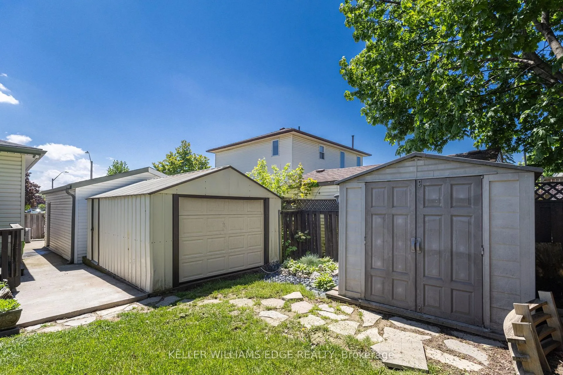 Photo 28 of 181 Bellingham Drive, Hamilton, Lawfield — HOMEH