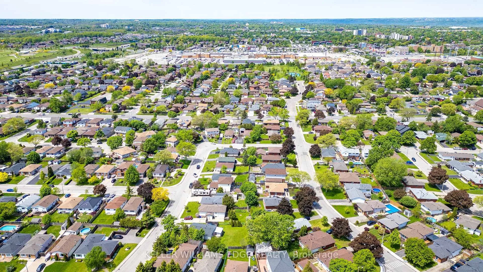 Photo 37 of 181 Bellingham Drive, Hamilton, Lawfield — HOMEH