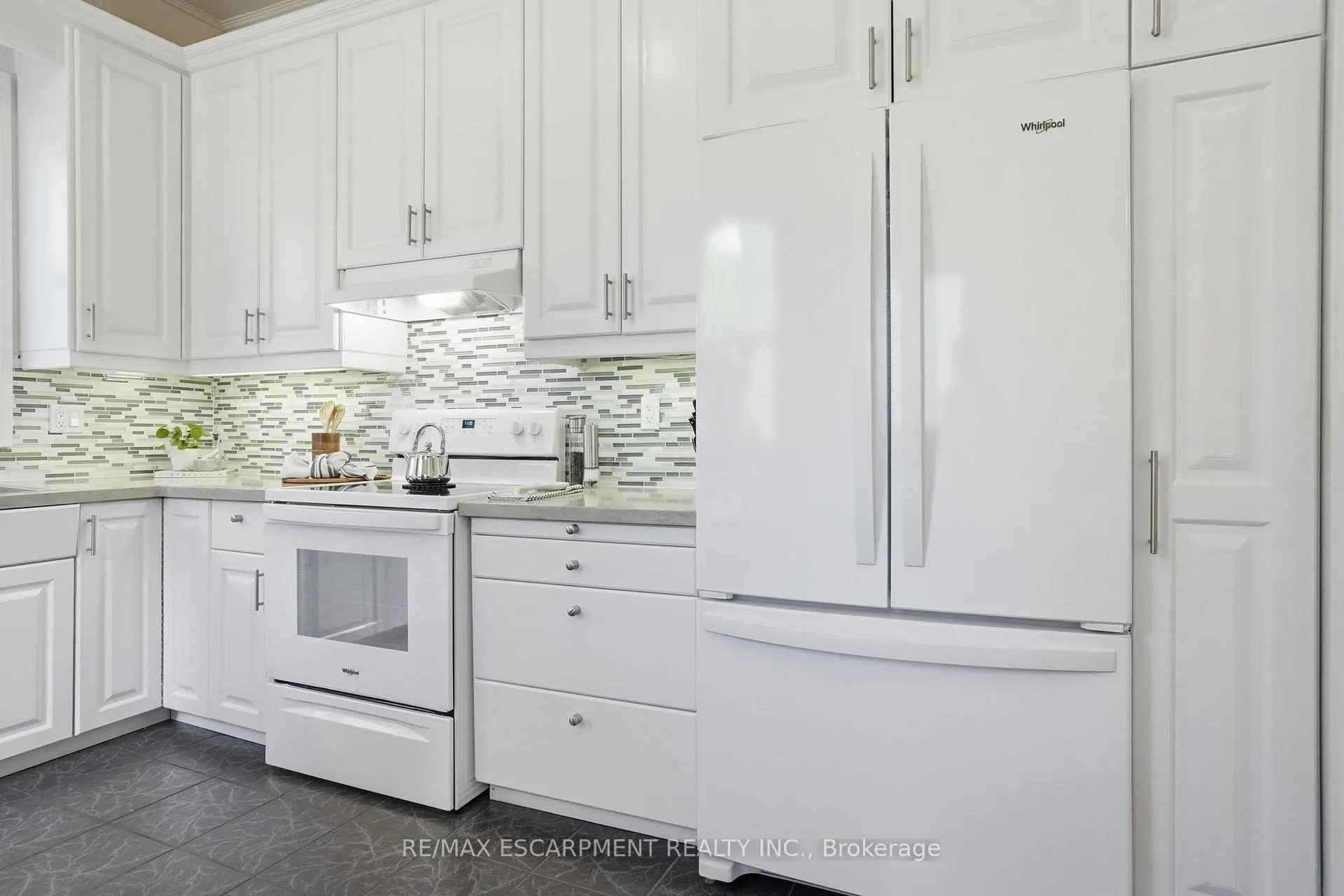 Photo 15 of 314 Hess Street S, Hamilton, Durand — HOMEH