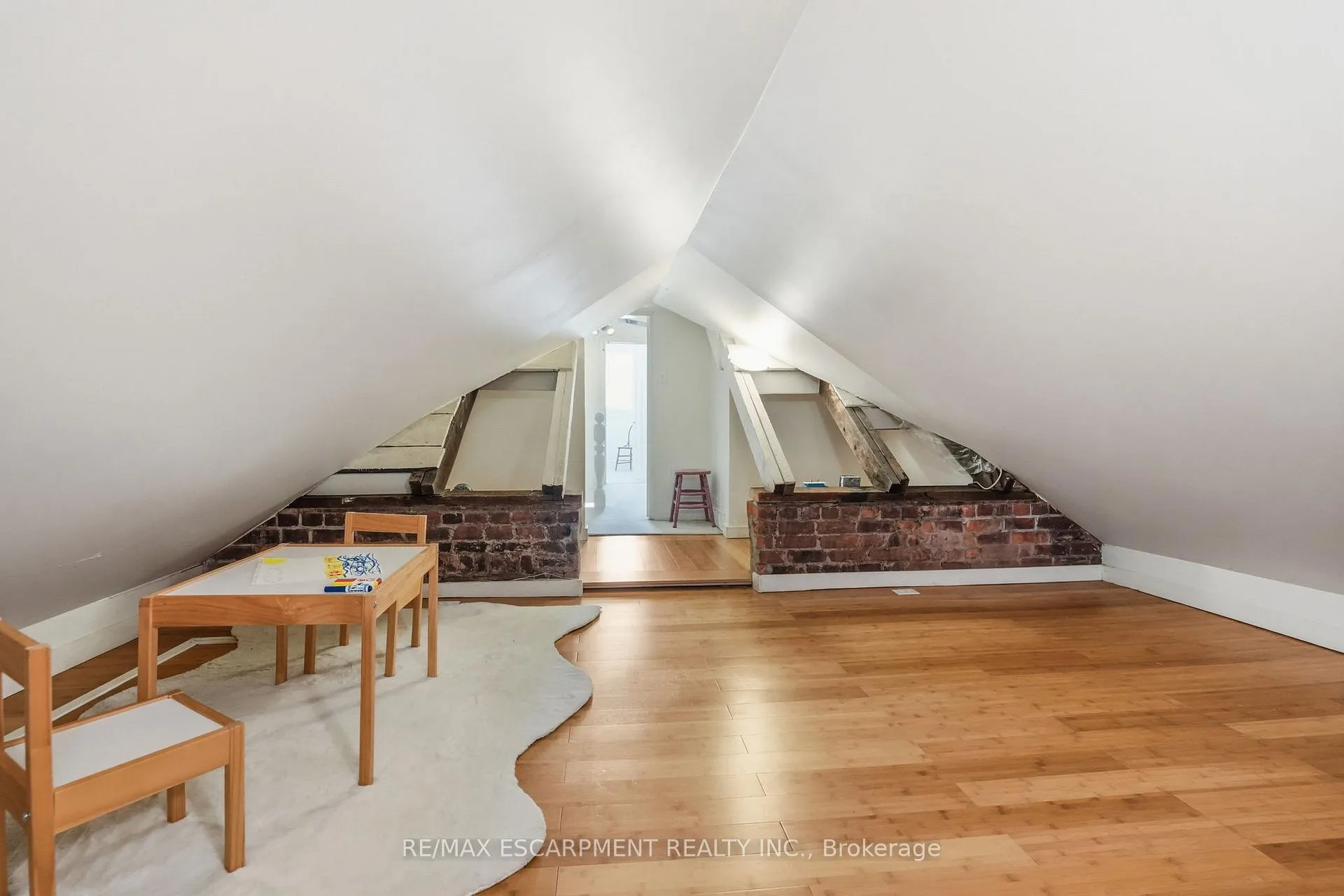 Photo 40 of 314 Hess Street S, Hamilton, Durand — HOMEH