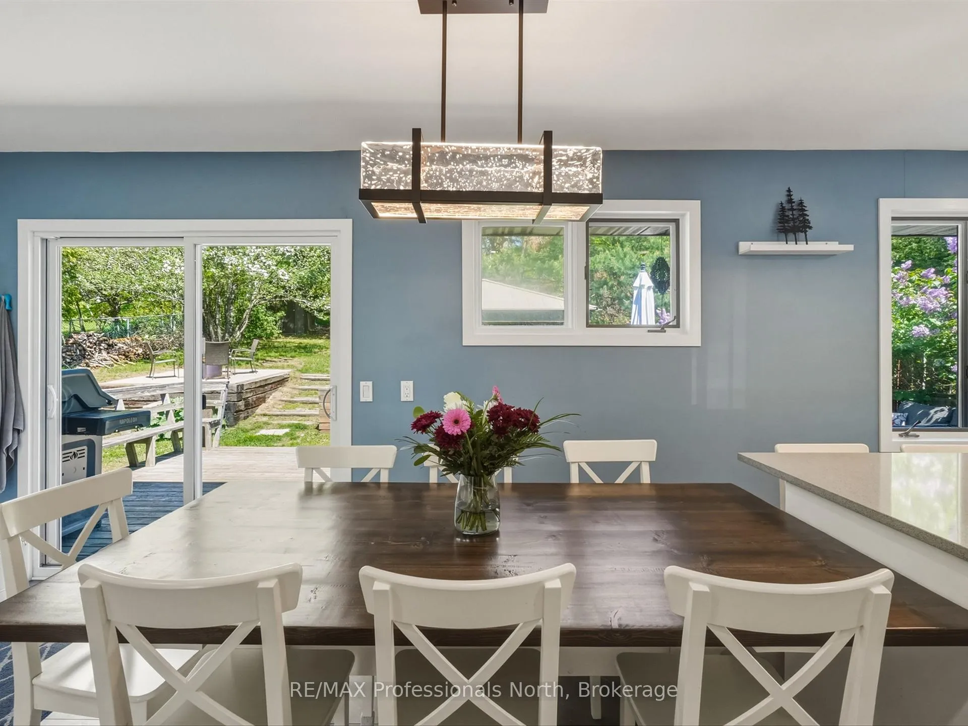 Photo 6 of 240 Oriole Crescent, Gravenhurst, Muskoka (S) — HOMEH