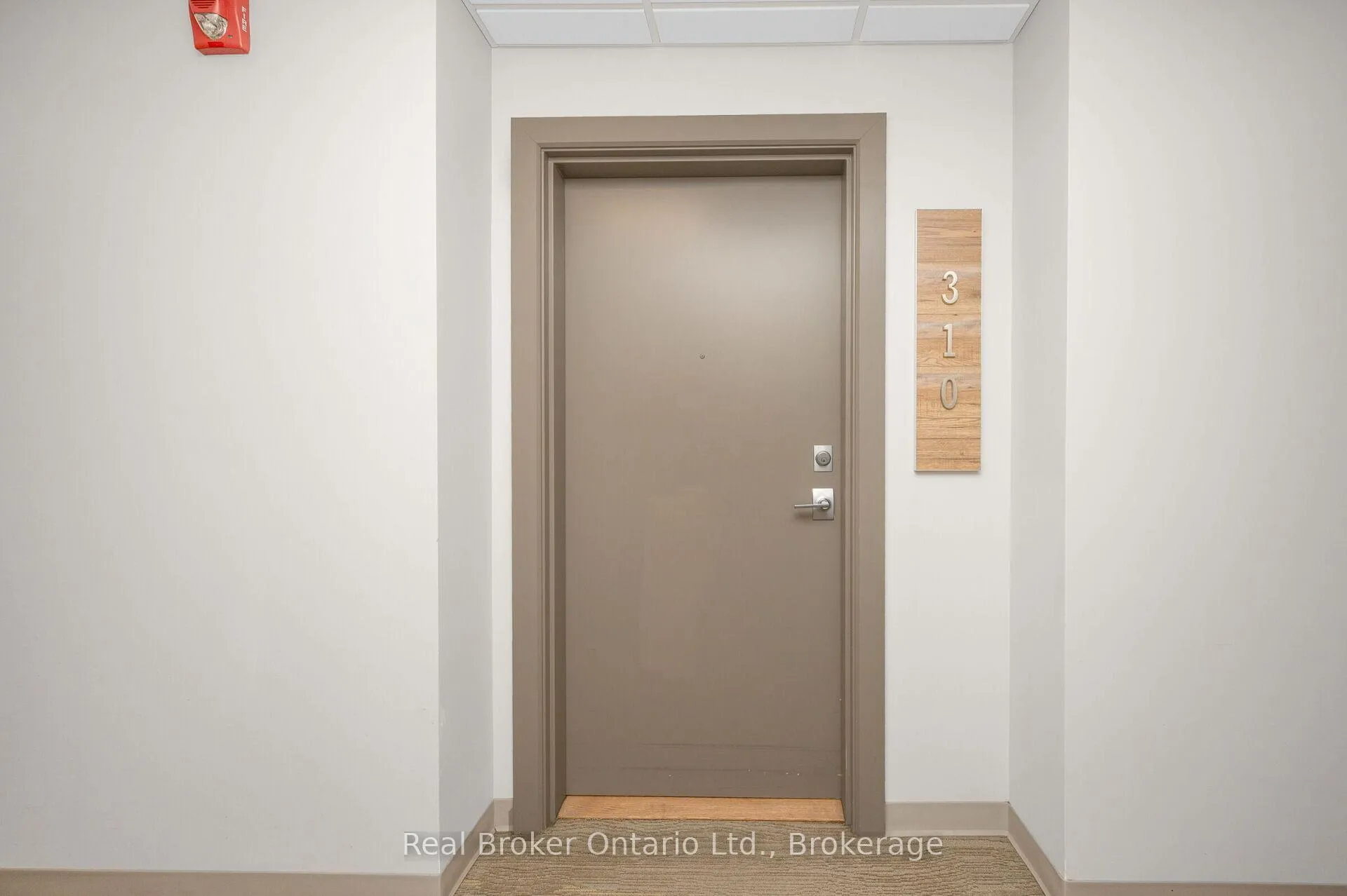 Photo 6 of Unit 310, 10 Esplanade Lane, Grimsby, Grimsby Beach — HOMEH
