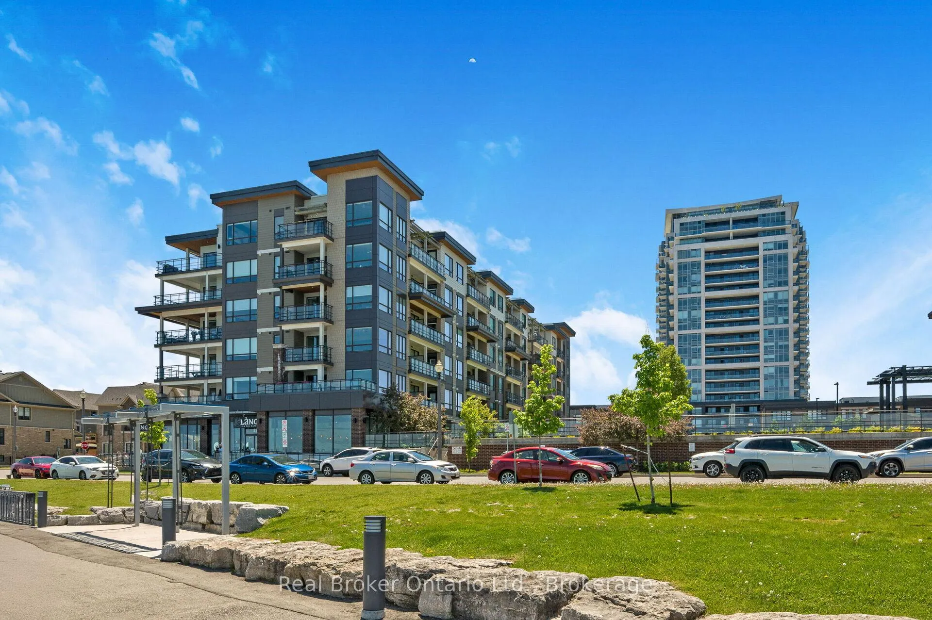 Photo 31 of Unit 310, 10 Esplanade Lane, Grimsby, Grimsby Beach — HOMEH